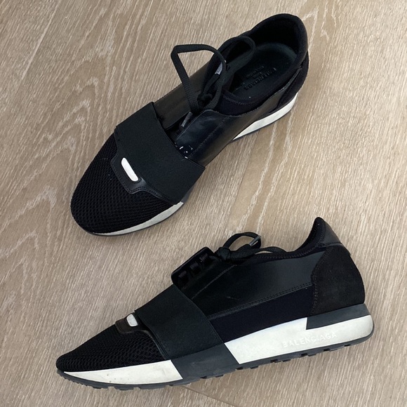Balenciaga race runner black sneakers, Size 38 - Picture 3 of 8